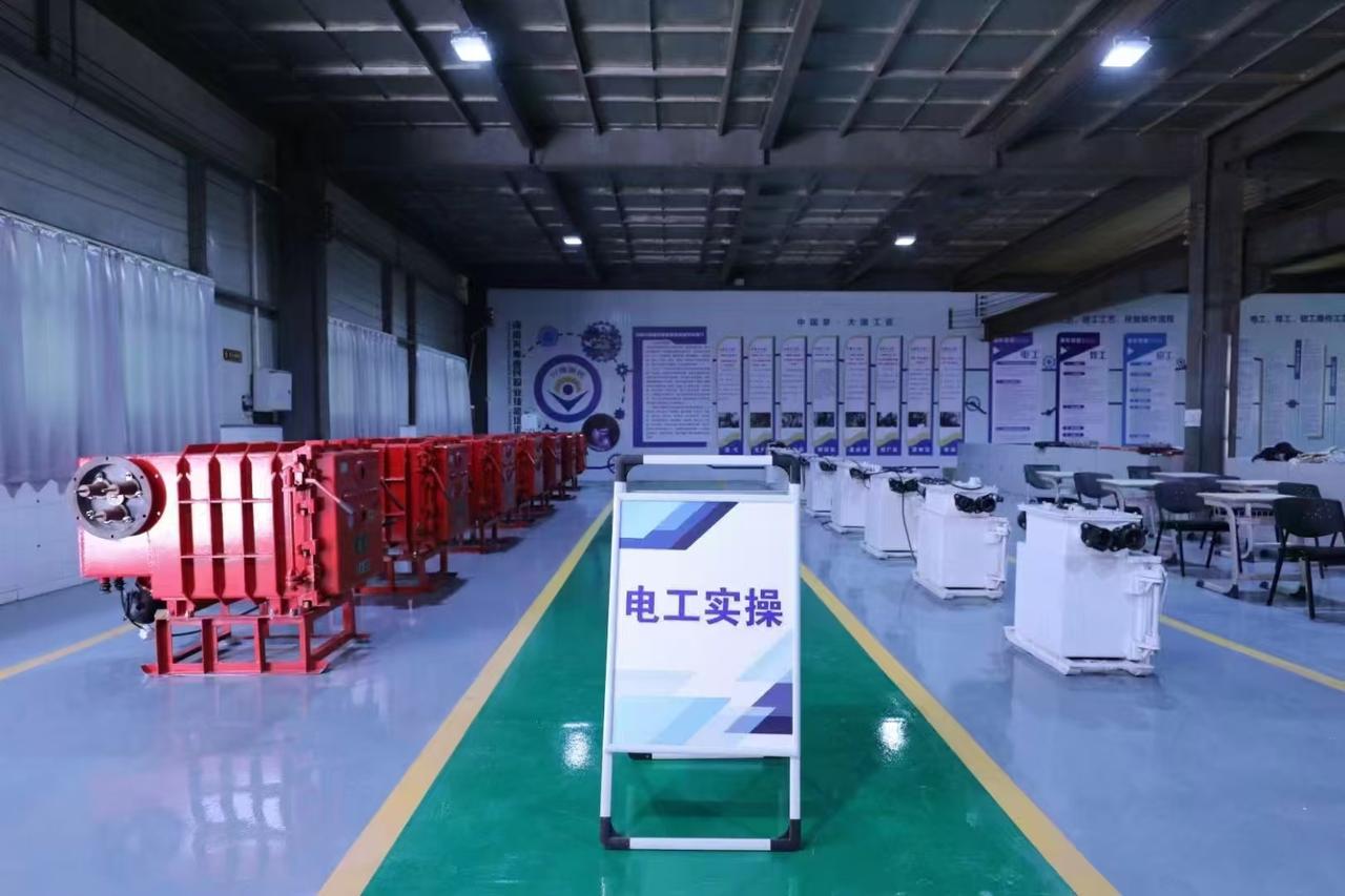 数字时代的新兴职业 从网络信息安全员到互联网营销师